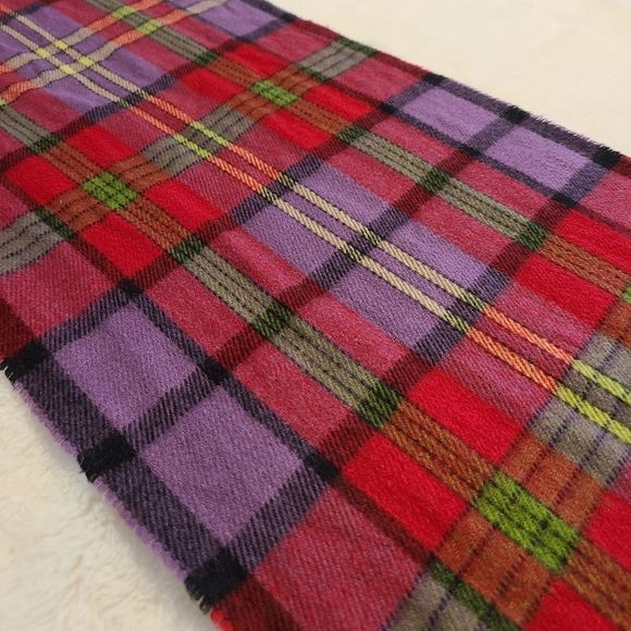 Scarf - Picture 4 of 9